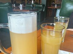 小麦啤酒-普兰达德国餐厅·德式脆皮烤猪肘·自酿啤酒(观唐店)