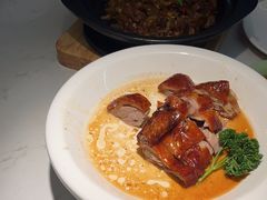 -芳满庭粤菜餐厅(丹阳吾悦店)