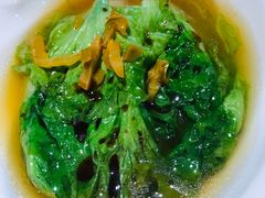 腩汁清汤生菜-新仙清汤牛腩(铜锣湾店)