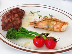 -马克西姆俄罗斯餐厅(通亚街店)