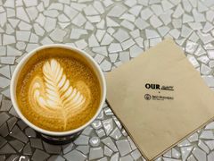 热拿铁-OUR Bakery(SKP-S店)