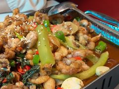 -蛙舍·炭烧牛蛙(东百中心店)