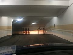 出口-中原城市广场-停车场