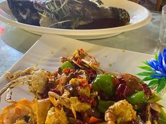 -范饭椰林川湘味海鲜·椰子鸡(三亚湾椰梦长廊店)