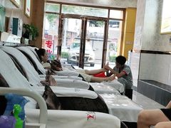 -郑远元专业修脚房(枋湖路店)