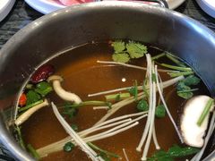 -大渔小鲜火锅店