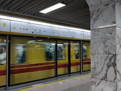 -烈士陵园(地铁站)