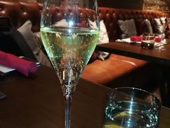 -恰餐厅及酒吧 CHAR Bar & Grill (北京丽都皇冠假日店)