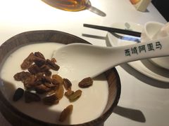 空运来的新疆酸奶-西域阿里马新疆菜·清真(桂花路店)