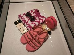-CHANEL(恒隆广场店)