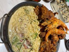 炸鸡配奶油意大利面-HOTISLAND海鸡岛·韩国料理(江南西店)