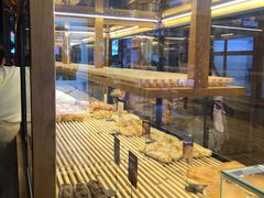 面包甜点陈列柜-窑滚面包专门店(马鞍山金鹰店)