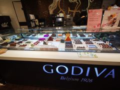 面包甜点陈列柜-GODIVA(国际金融中心店)