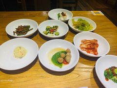 -紫霞门韩国料理烤肉(深南东路店)