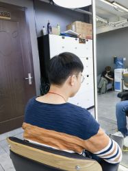 -藤野造型烫发染发