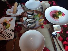 -YUE·6·西式融合餐厅(外滩六号店)