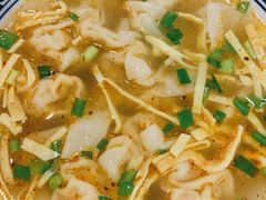 -苏亦铭馄饨店(凤凰西街店)