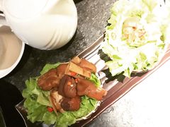 猪蹄-湊湊火锅·茶憩(新中关购物中心店)