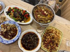 -江城燕子大排档(江汉路步行街店)