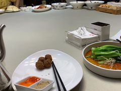 -鸭王烤鸭店(三里河店)