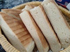 -八两八金·莱芜特色炒鸡(市南漳浦路店)