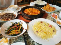 -十二饭点·川菜(北站圆融店)