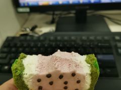 -鹿里烘焙LulyBaking(东二环泰禾广场店)