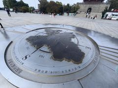 -巴陵广场