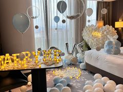 -人民广场-地下停车场