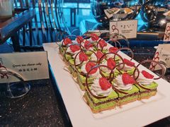 抹茶芝士蛋糕-澳门旅游塔360°旋转餐厅(南湾湖广场店)