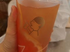 -喜茶(上海北外滩来福士店)