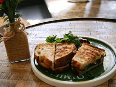 超级牛肉帕尼尼-O'mills Sourdough Bakery&Bistro(永嘉路店)