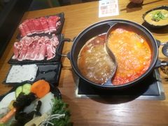 -呷哺呷哺(丹尼斯店)