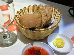 -俄士厨房(万松园店)