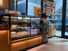 -星巴克(青岛火车北站候车大厅店)
