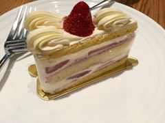 草莓蛋糕-Sunflour(安福路店)