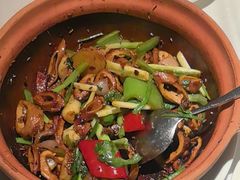 -八府香鸭·啫啫煲(华山路店)