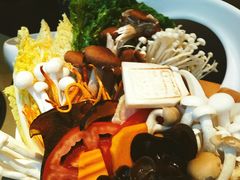 -享月汤皇·海鲜小火锅·聚会(曲江创意谷店)