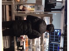 -肯德基(中鼎大厦店)