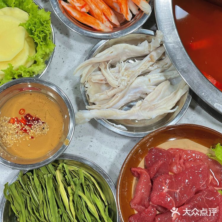 青岛🥢90年代复古川味火锅｜蛋煎糍粑🥇‼️