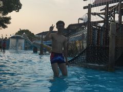 -热带风暴水上乐园(新镇路)