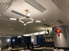 -港丽餐厅(高德置地店)