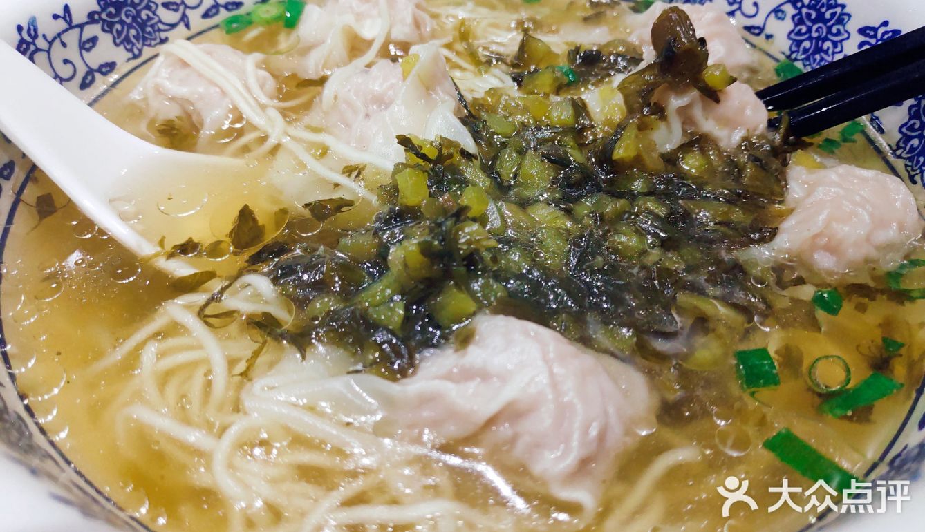 面不是那种很软的面，但也不属于劲道那一挂的