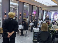 -藤野造型烫染·漂发