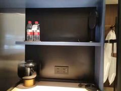 -舍居智能酒店(深圳宝安翻身地铁站店)