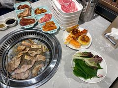 -汉金城海鲜烤肉自助百汇(威海威高广场店)
