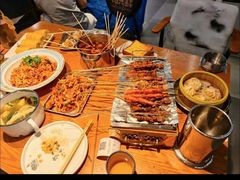 -喝丢一只鞋海鲜烧烤·海肠捞饭(市场店)