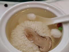 松茸菌菊花鱼圆-御仙都北京菜馆·烤鸭店(双井店)