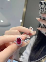 -Zbird钻石小鸟·钻戒婚戒定制高端珠宝私人定制中心