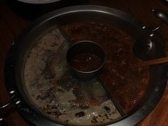 -佬土鹅肠火锅(解放路店)
